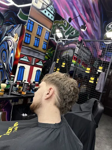 MAIN STREET BARBER